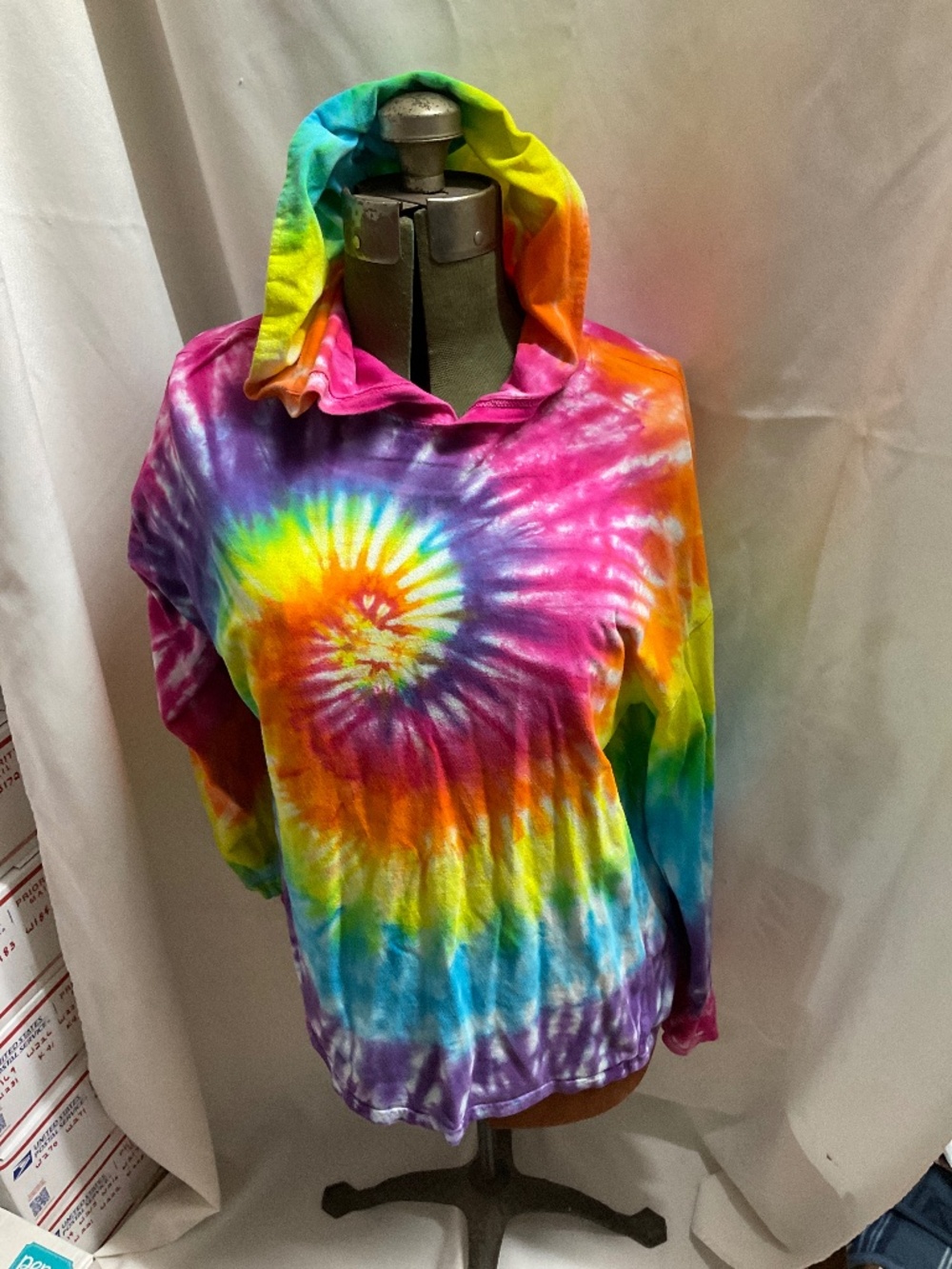Long sleeve be type dyed hoodie size L W247